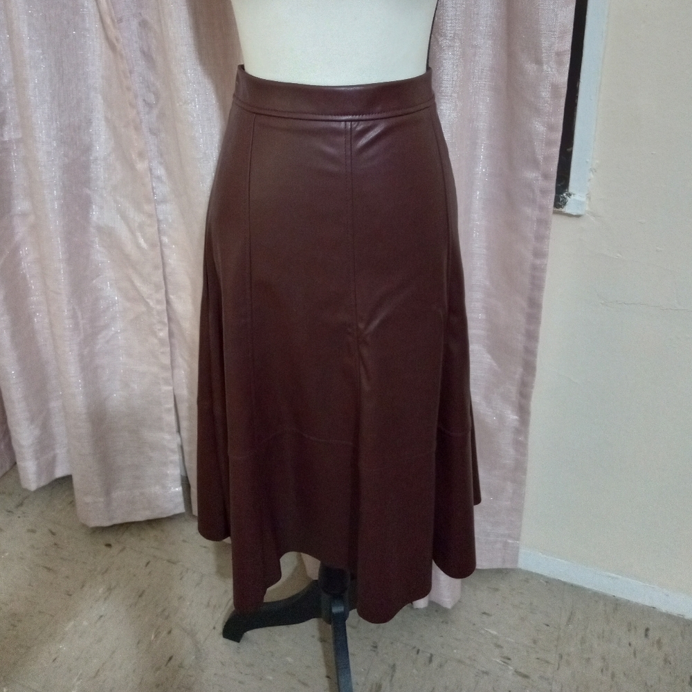 Banana Republic Vegan leather Midi Skirt